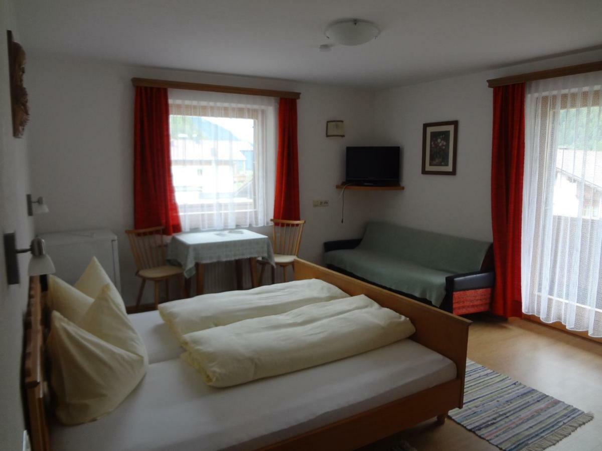 Haus Bergheimat Hotell Kals-am Großglockner Exteriör bild